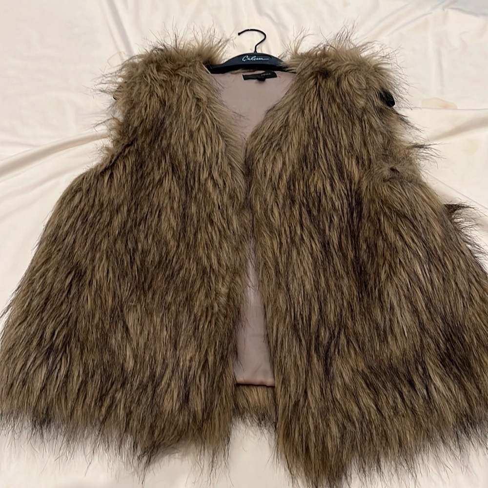 Fur vest (faux)